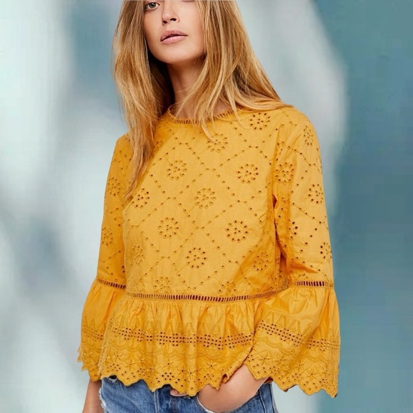 Free People ‘Merci Beaucoup’ Eyelet Top in Golden Yellow Size Medium - Picture 1 of 16